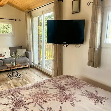 De L'auxineill Holiday home Castelnou